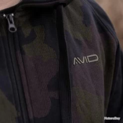 Avid Carp Distortion Onesie S -Gratuit pour tous Pêche. 00005 Distortion Onesie S
