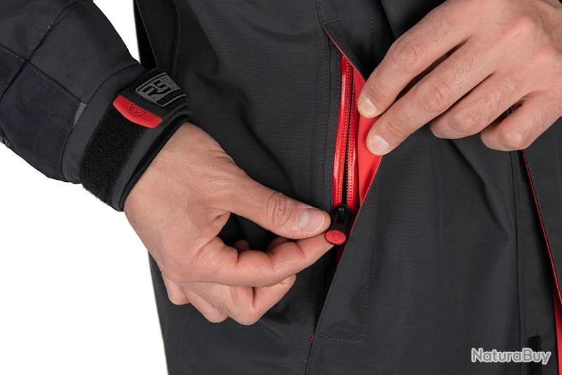 Salopette Fox Rage Rs Triple Layer 11 Salopette Fox Rage Rs Triple Layer – Image 11